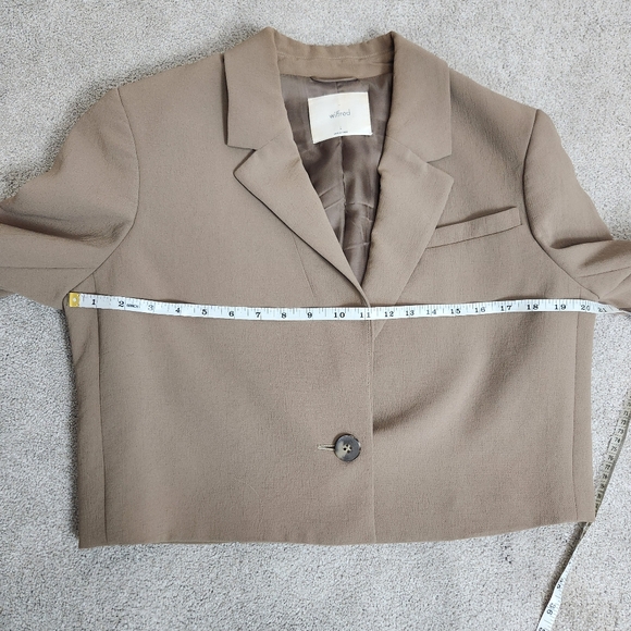 Aritzia Wilfred Lapaz Blazer Tan Size L Lightweight - Picture 5 of 14
